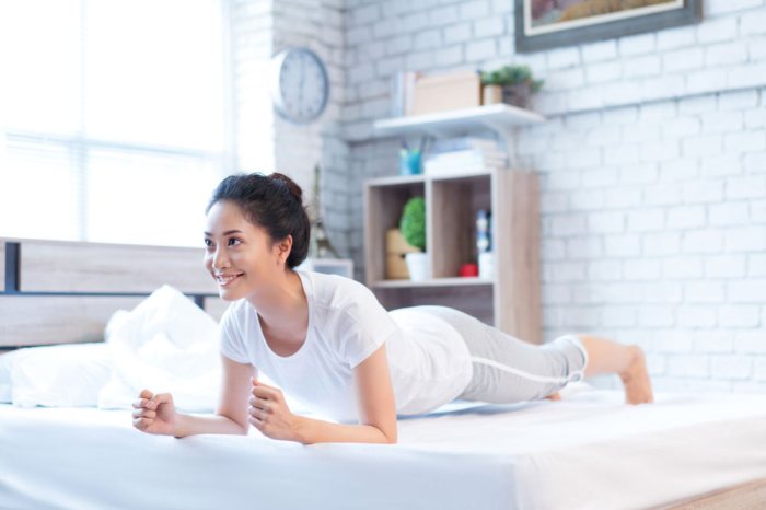 5 menit olahraga sebelum tidur untuk paha ideal