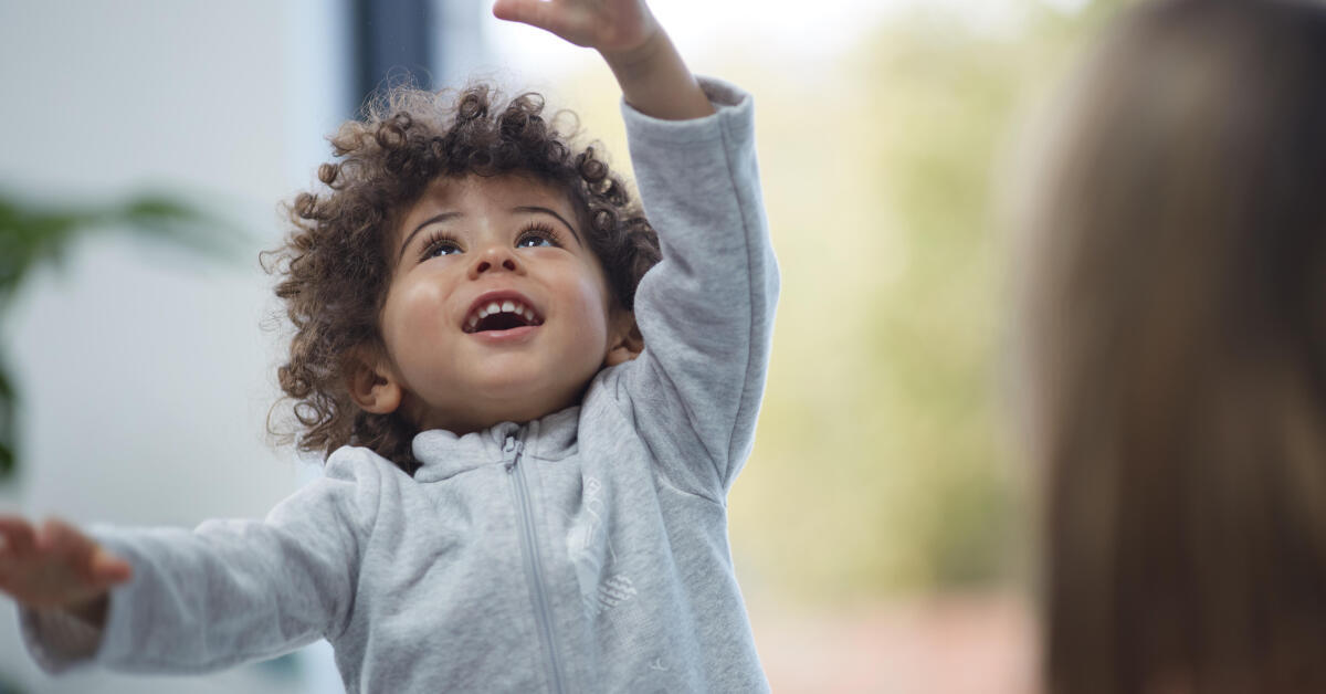 5 gerakan sederhana agar otot bayi kuat 1