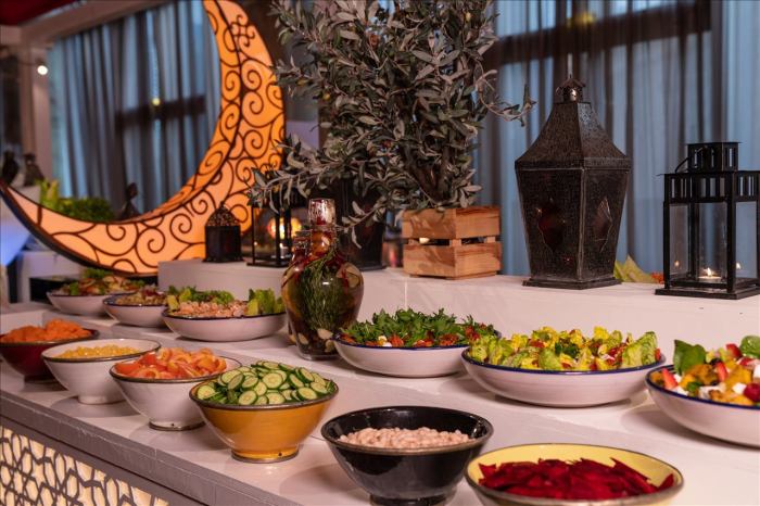 Dubai iftar ramadan buffet buffets affordable top marina constellation ballroom address iftars finance expert so confusing endless become options places 5 pilihan takjil lezat bebas lemak