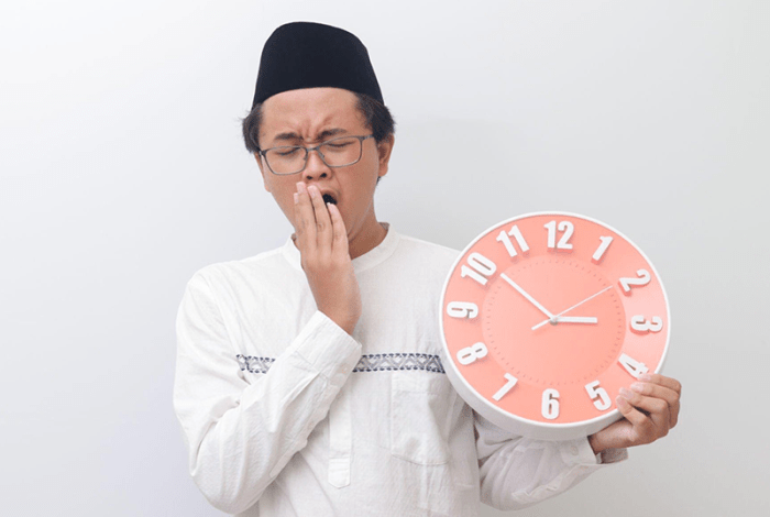 5 kebiasaan yang berbahaya saat sahur dan berbuka