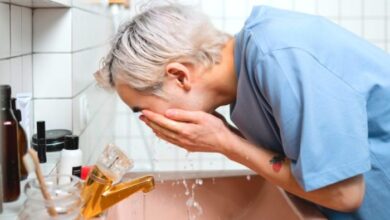 5 mitos seputar cuci muka yang perlu diketahui