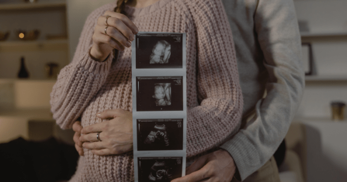 5 manfaat sering mengelus perut saat masa kehamilan