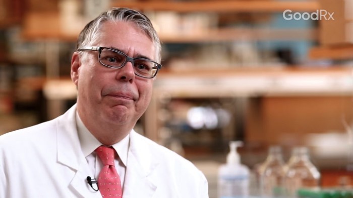 5 mitos seputar hiv dan aids yang masih sering dipercaya