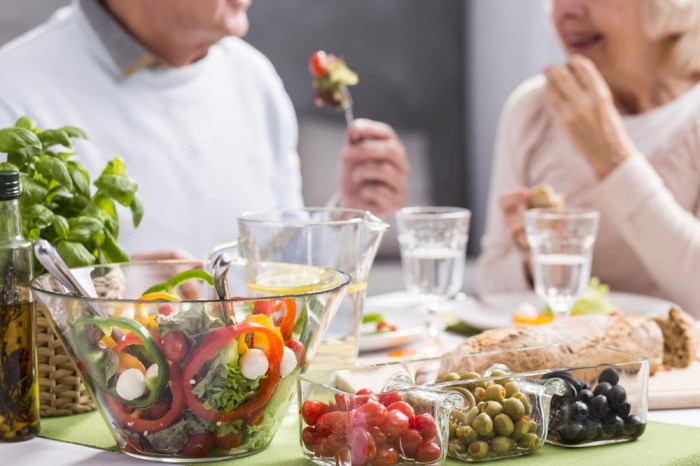 5 kumpulan resep makanan sehat dan bergizi untuk lansia