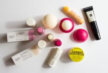 5 rekomendasi lip balm terbaik bikin bibir lembap dan sehat